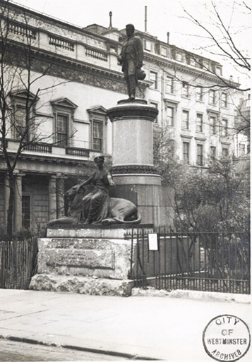 Photo:Waterloo Place: Photo of bomb damage close to the Colin Campbell Memorial, October 1940