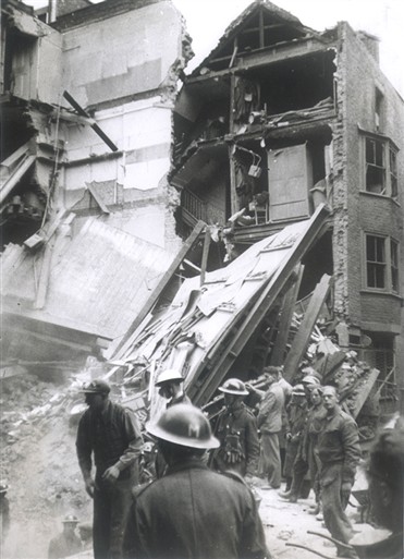 Photo:Carlisle Street, 11 May 1941