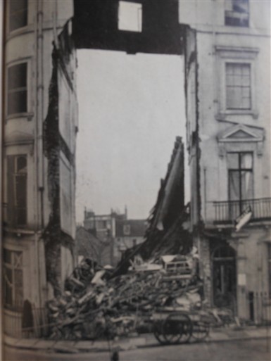 Photo:12 Lowndes Street, September 1940