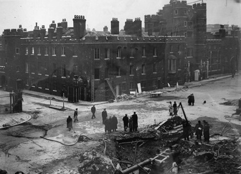 Photo:Severed utility main in Pall Mall, February 1944