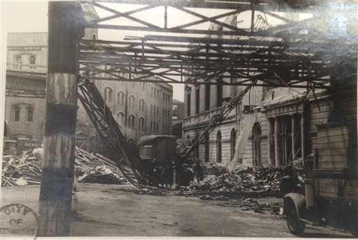 Photo:V1 damage to Victoria Station, Hudson's Place, 25 June 1944