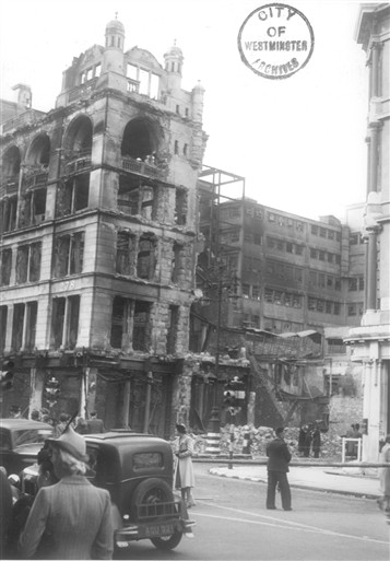 Photo:Fire-damaged John Lewis (West House), 18 September 1940